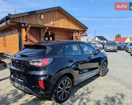 Черный Форд Пума, объемом двигателя 1.7 л и пробегом 60 тыс. км за 15500 $, фото 3 на Automoto.ua