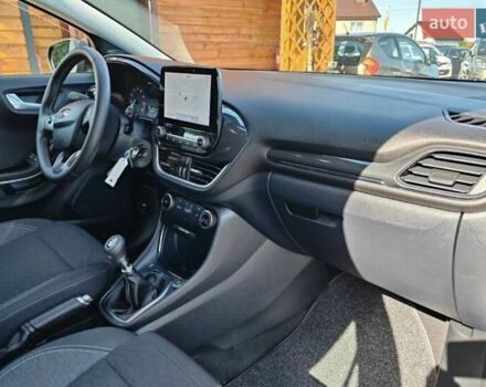 Черный Форд Пума, объемом двигателя 1.7 л и пробегом 60 тыс. км за 15500 $, фото 17 на Automoto.ua