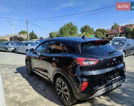 Черный Форд Пума, объемом двигателя 1.7 л и пробегом 60 тыс. км за 15500 $, фото 5 на Automoto.ua