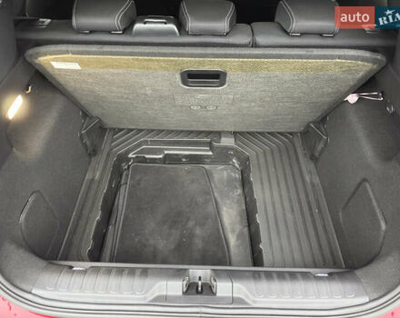 Червоний Форд Пума, об'ємом двигуна 1 л та пробігом 20 тис. км за 19500 $, фото 27 на Automoto.ua