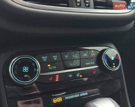 Червоний Форд Пума, об'ємом двигуна 1 л та пробігом 20 тис. км за 19500 $, фото 31 на Automoto.ua