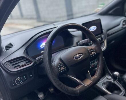 Сірий Форд Пума, об'ємом двигуна 1 л та пробігом 140 тис. км за 5500 $, фото 11 на Automoto.ua