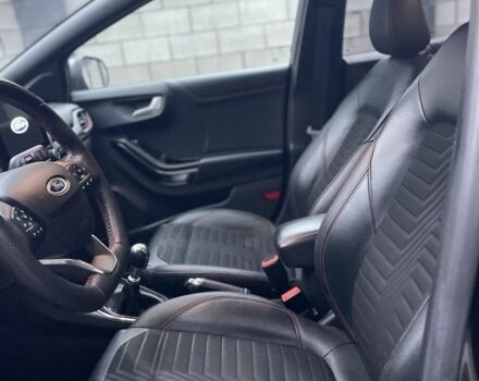 Сірий Форд Пума, об'ємом двигуна 1 л та пробігом 140 тис. км за 5500 $, фото 12 на Automoto.ua