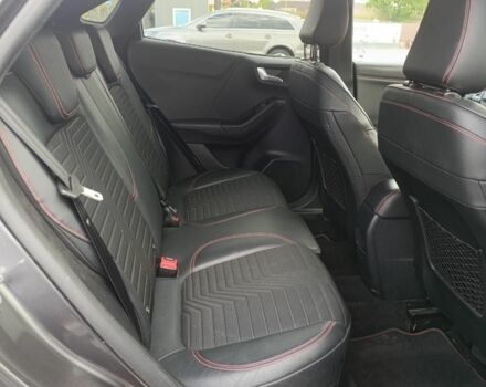 Форд Пума 2020 в Ровно на Automoto.ua Серый Форд Пума, объемом двигателя 1 л и пробегом 143 тыс. км за 260 $, фото 2 на Automoto.ua