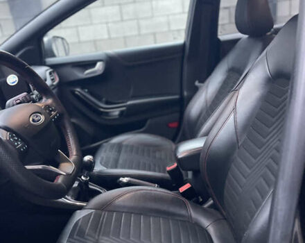 Сірий Форд Пума, об'ємом двигуна 1 л та пробігом 140 тис. км за 5500 $, фото 14 на Automoto.ua