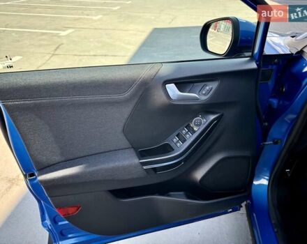 Синій Форд Пума, об'ємом двигуна 1 л та пробігом 35 тис. км за 17900 $, фото 13 на Automoto.ua
