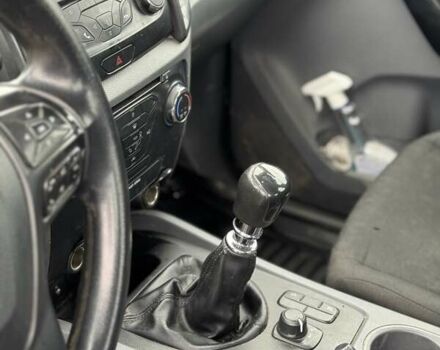 Белый Форд Рейнджер, объемом двигателя 2.2 л и пробегом 350 тыс. км за 17800 $, фото 11 на Automoto.ua