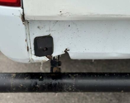 Белый Форд Рейнджер, объемом двигателя 2.2 л и пробегом 350 тыс. км за 17800 $, фото 14 на Automoto.ua