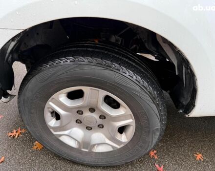 Білий Форд Рейнджер, об'ємом двигуна 2.2 л та пробігом 260 тис. км за 15490 $, фото 9 на Automoto.ua