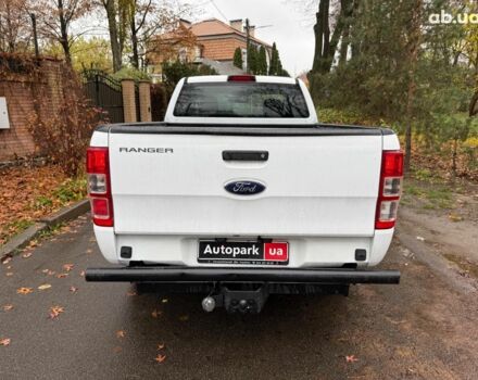 Білий Форд Рейнджер, об'ємом двигуна 2.2 л та пробігом 260 тис. км за 15490 $, фото 5 на Automoto.ua