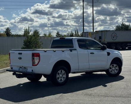 Белый Форд Рейнджер, объемом двигателя 2.2 л и пробегом 318 тыс. км за 15200 $, фото 2 на Automoto.ua