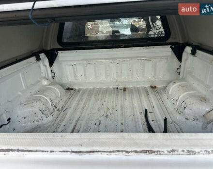 Білий Форд Рейнджер, об'ємом двигуна 2.2 л та пробігом 141 тис. км за 15600 $, фото 6 на Automoto.ua
