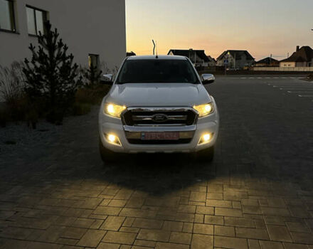 Белый Форд Рейнджер, объемом двигателя 2.2 л и пробегом 170 тыс. км за 14500 $, фото 4 на Automoto.ua