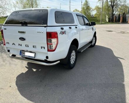 Белый Форд Рейнджер, объемом двигателя 2.2 л и пробегом 65 тыс. км за 26000 $, фото 3 на Automoto.ua