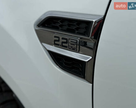 Белый Форд Рейнджер, объемом двигателя 2.2 л и пробегом 200 тыс. км за 19900 $, фото 7 на Automoto.ua