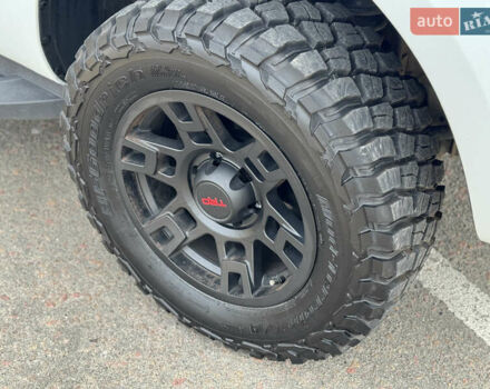 Белый Форд Рейнджер, объемом двигателя 2.2 л и пробегом 200 тыс. км за 19900 $, фото 5 на Automoto.ua