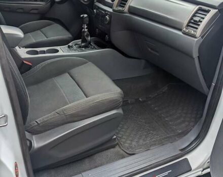 Белый Форд Рейнджер, объемом двигателя 2.2 л и пробегом 227 тыс. км за 17000 $, фото 31 на Automoto.ua