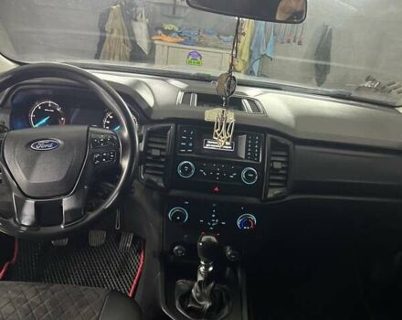 Белый Форд Рейнджер, объемом двигателя 2 л и пробегом 178 тыс. км за 24000 $, фото 7 на Automoto.ua