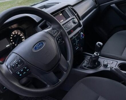 Білий Форд Рейнджер, об'ємом двигуна 2 л та пробігом 149 тис. км за 27000 $, фото 11 на Automoto.ua