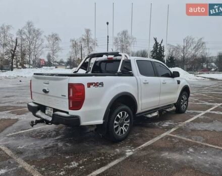 Белый Форд Рейнджер, объемом двигателя 2.26 л и пробегом 115 тыс. км за 28000 $, фото 2 на Automoto.ua