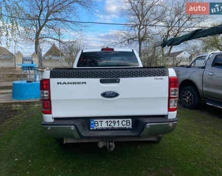 Білий Форд Рейнджер, об'ємом двигуна 2 л та пробігом 120 тис. км за 29000 $, фото 4 на Automoto.ua
