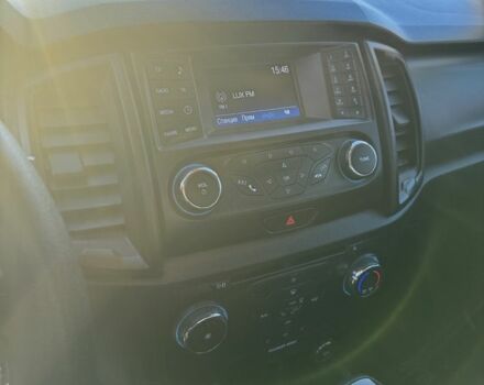 Білий Форд Рейнджер, об'ємом двигуна 2 л та пробігом 217 тис. км за 23000 $, фото 6 на Automoto.ua