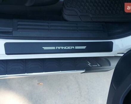 Белый Форд Рейнджер, объемом двигателя 2.3 л и пробегом 63 тыс. км за 29000 $, фото 8 на Automoto.ua