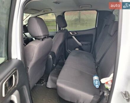 Білий Форд Рейнджер, об'ємом двигуна 2 л та пробігом 227 тис. км за 23500 $, фото 4 на Automoto.ua