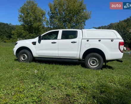Белый Форд Рейнджер, объемом двигателя 2 л и пробегом 135 тыс. км за 23900 $, фото 4 на Automoto.ua