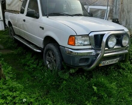 Белый Форд Рейнджер, объемом двигателя 4 л и пробегом 190 тыс. км за 6500 $, фото 2 на Automoto.ua