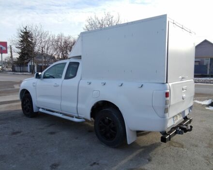 Белый Форд Рейнджер, объемом двигателя 2.5 л и пробегом 200 тыс. км за 10000 $, фото 5 на Automoto.ua