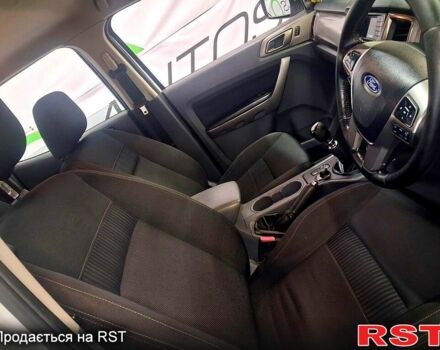 Белый Форд Рейнджер, объемом двигателя 2.2 л и пробегом 189 тыс. км за 16000 $, фото 10 на Automoto.ua