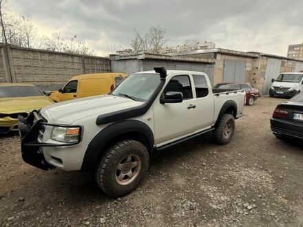 Білий Форд Рейнджер, об'ємом двигуна 2.5 л та пробігом 180 тис. км за 10500 $, фото 1 на Automoto.ua