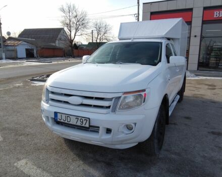 Белый Форд Рейнджер, объемом двигателя 2.5 л и пробегом 200 тыс. км за 10000 $, фото 1 на Automoto.ua