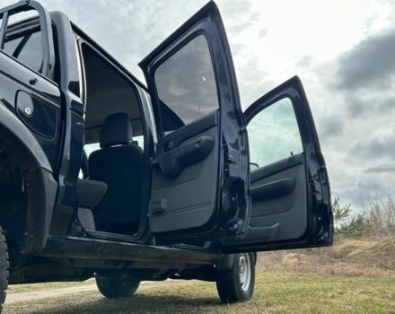 Черный Форд Рейнджер, объемом двигателя 2.5 л и пробегом 197 тыс. км за 2800 $, фото 9 на Automoto.ua