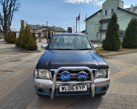 Черный Форд Рейнджер, объемом двигателя 2.5 л и пробегом 120 тыс. км за 6341 $, фото 3 на Automoto.ua