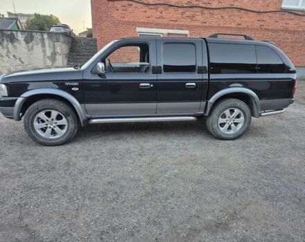 Чорний Форд Рейнджер, об'ємом двигуна 2.5 л та пробігом 253 тис. км за 2700 $, фото 3 на Automoto.ua
