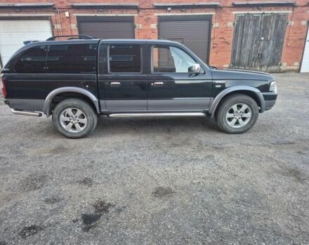 Чорний Форд Рейнджер, об'ємом двигуна 2.5 л та пробігом 253 тис. км за 2700 $, фото 2 на Automoto.ua