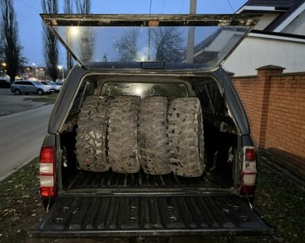 Черный Форд Рейнджер, объемом двигателя 2.5 л и пробегом 231 тыс. км за 5200 $, фото 11 на Automoto.ua