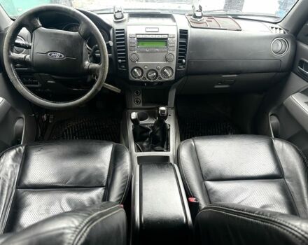 Черный Форд Рейнджер, объемом двигателя 0 л и пробегом 443 тыс. км за 5800 $, фото 5 на Automoto.ua