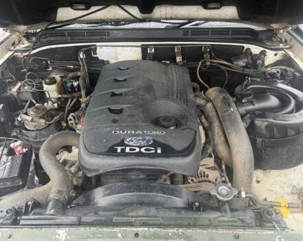 Черный Форд Рейнджер, объемом двигателя 2.5 л и пробегом 286 тыс. км за 4800 $, фото 10 на Automoto.ua