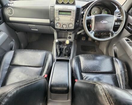 Черный Форд Рейнджер, объемом двигателя 2.5 л и пробегом 107 тыс. км за 7575 $, фото 21 на Automoto.ua
