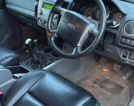 Черный Форд Рейнджер, объемом двигателя 0 л и пробегом 150 тыс. км за 5914 $, фото 10 на Automoto.ua