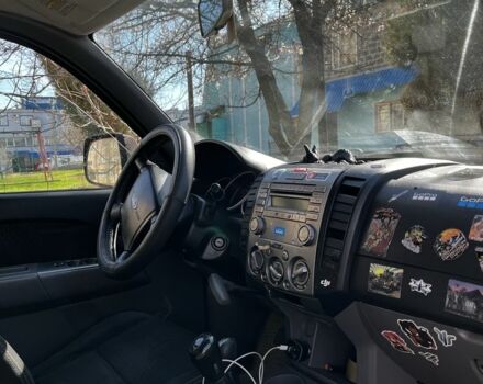 Черный Форд Рейнджер, объемом двигателя 2.5 л и пробегом 200 тыс. км за 7800 $, фото 3 на Automoto.ua