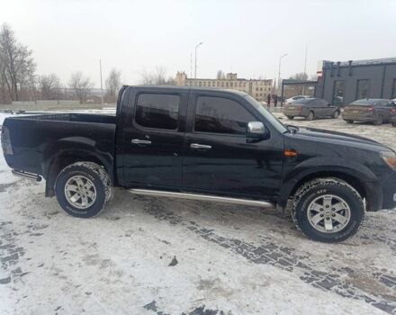 Черный Форд Рейнджер, объемом двигателя 2.5 л и пробегом 260 тыс. км за 7200 $, фото 2 на Automoto.ua