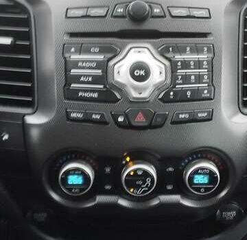 Чорний Форд Рейнджер, об'ємом двигуна 3.2 л та пробігом 174 тис. км за 17000 $, фото 13 на Automoto.ua