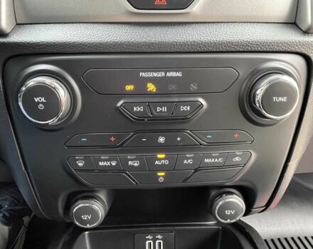 Черный Форд Рейнджер, объемом двигателя 2.26 л и пробегом 120 тыс. км за 24299 $, фото 9 на Automoto.ua