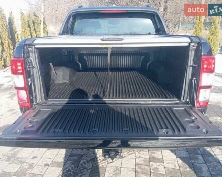 Черный Форд Рейнджер, объемом двигателя 2 л и пробегом 141 тыс. км за 28000 $, фото 12 на Automoto.ua