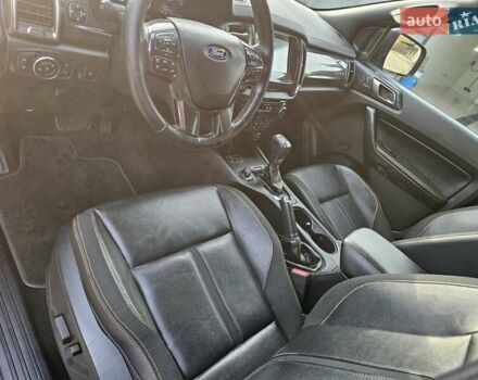 Чорний Форд Рейнджер, об'ємом двигуна 3.2 л та пробігом 227 тис. км за 31000 $, фото 12 на Automoto.ua