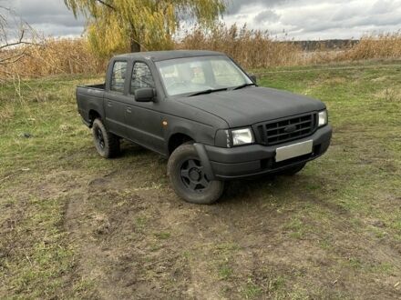 Черный Форд Рейнджер, объемом двигателя 2.5 л и пробегом 164 тыс. км за 3350 $, фото 1 на Automoto.ua